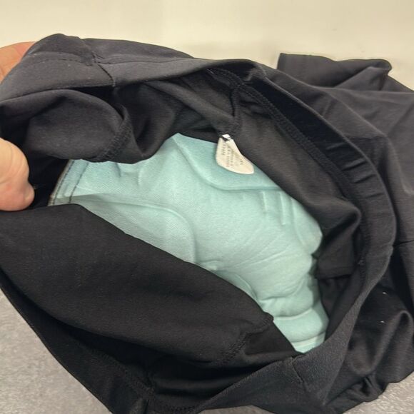 Women’s padded Sugoi black short sz L - Picture 2 of 4